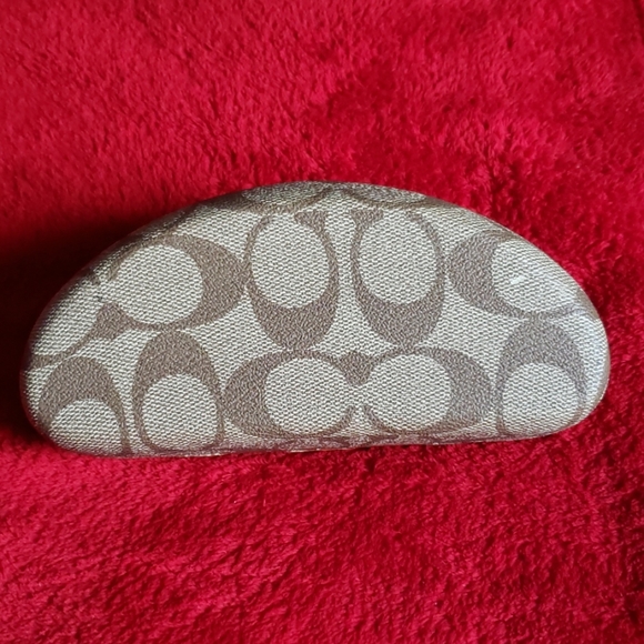 Coach sunglasses case - Picture 5 of 7
